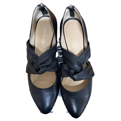 Django & Juliette  Womens  Size 41 Flats Black  