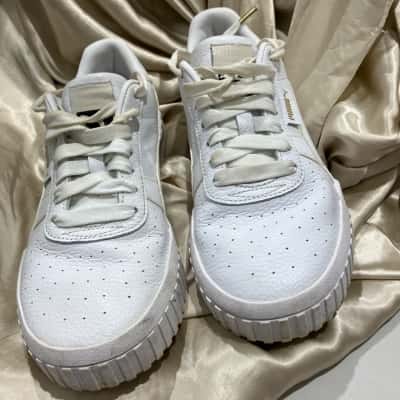 Puma Carina Womens  Size 6.5 Sneakers White 