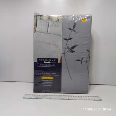 Royal Club King Jacquard Quilt Cover Set Kmart As New PreOwned 