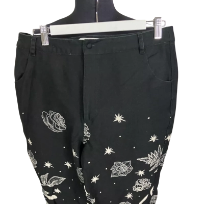 Black Friday Womens  Size 14 Black  