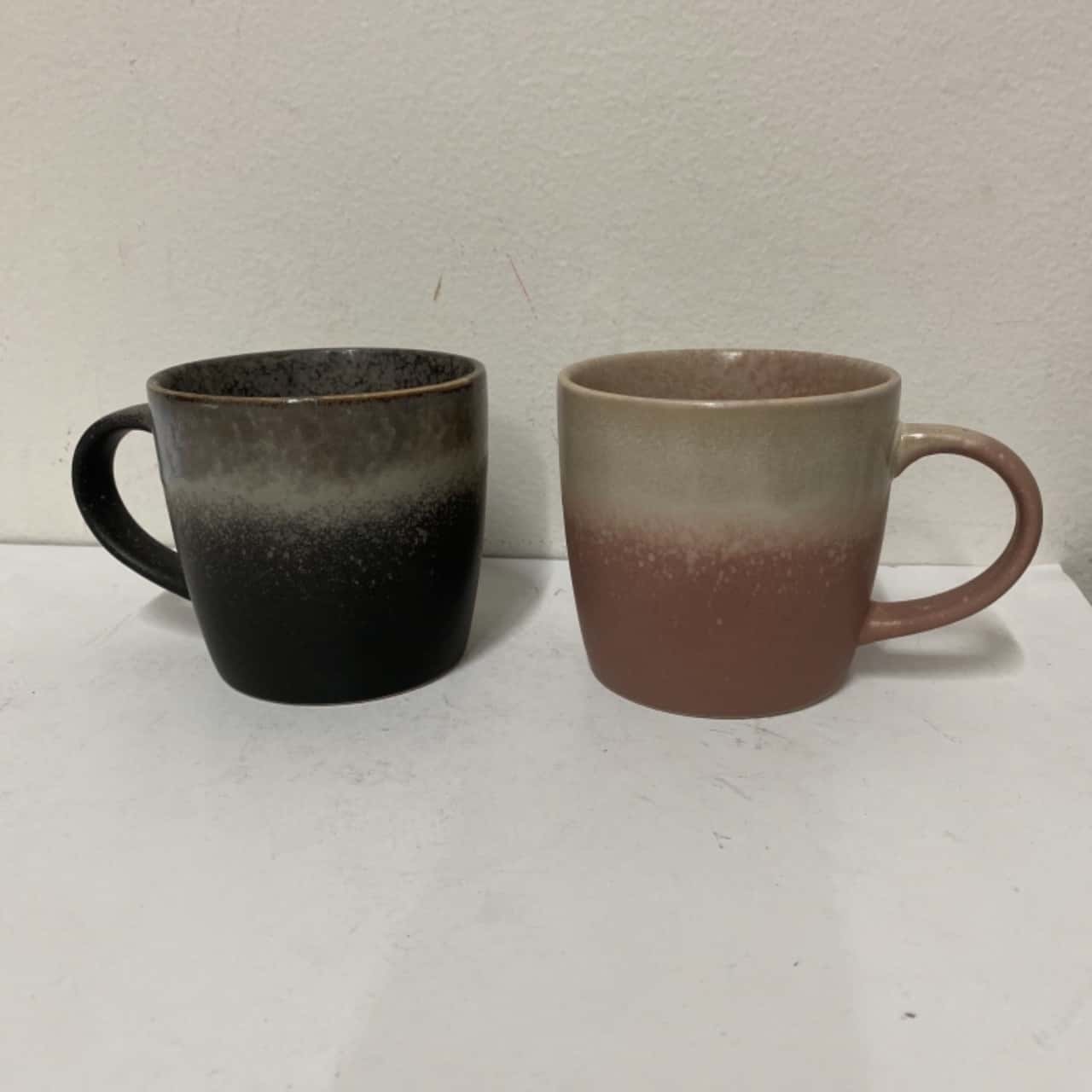 Robert Gordon mugs 4(s)