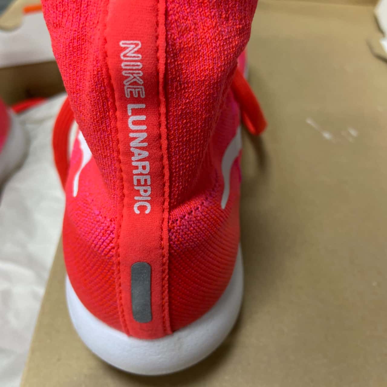 nike size 7 womens in cm