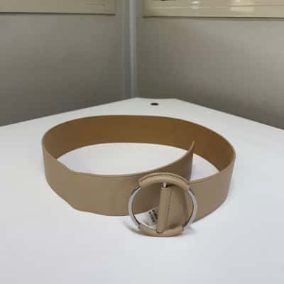 Witchery Womens leather/ polyurethane S/M Belt 