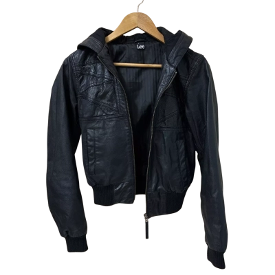 Lee Womens  Size 8 Hooded Leather Jacket Black  