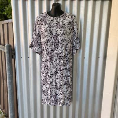 Marimekko Size 10 Sleeveless Dress  