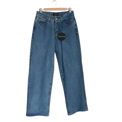 White Fox Womens  Size S Low Rise Jeans / Wide Leg Jeans Blue BN