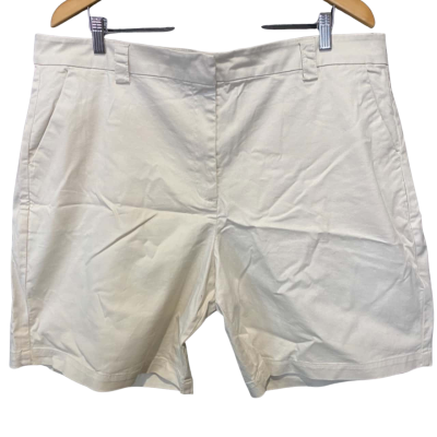 Sussan Shorts Parchmnt Size 22