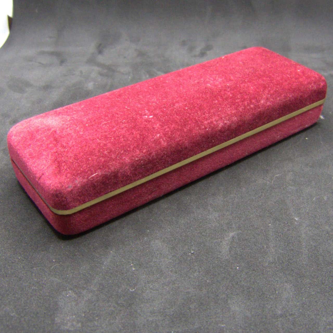 Sonic Products – 40th Ruby Anniversary Teaspoon Set in Plush Box # ...