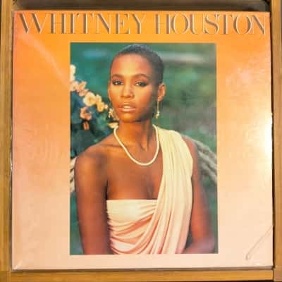 Whitney Houston - Whitney Houston. Arista Records. AL8-8212