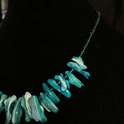 Blue Mother Of Pearl and Glass Beaded Necklace With Silver Tone Clasp