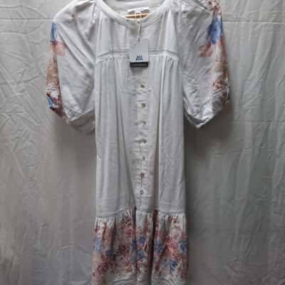 Just Jeans Womens  Size 10 Floral Dress Floral / White 