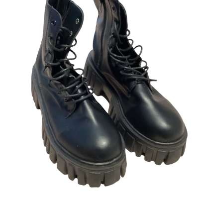 BNWOT Black boots  Size 40 Black  