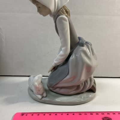 Nao by Lladro Girl Kneeling Figurine Lamb White Gray Porcelain