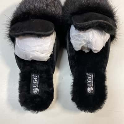 UGG Laverne mink fur sandal 