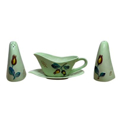 CarltonWare S&P Shakers & Gravy Boat
