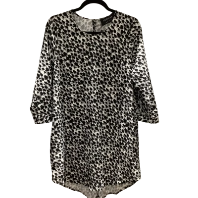 BNWT Decjuba Womens Black and White Size 8 Blouse RRP$109.95