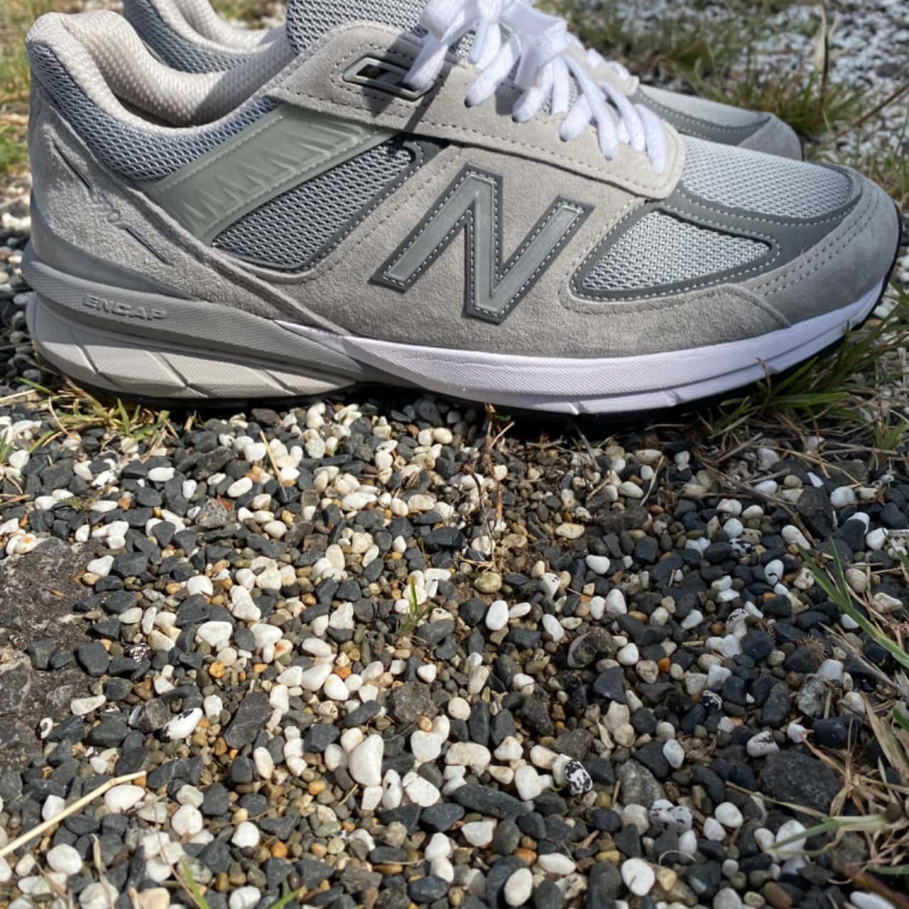New Balance Womens Size 10 Grey runners