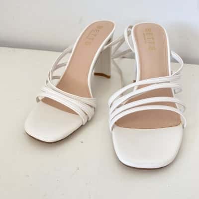 Betts White High Heels Sandals Shoes Size 7 