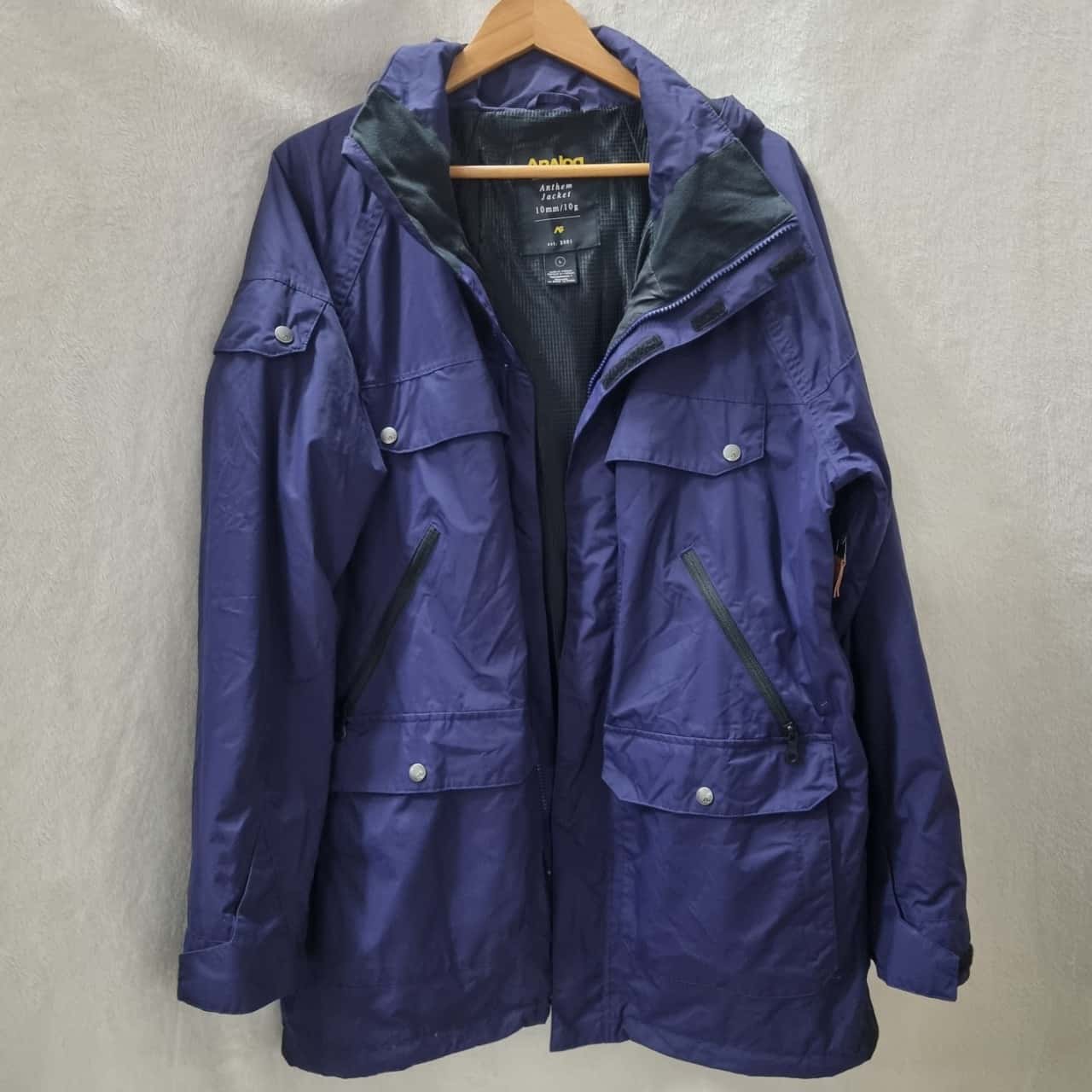 analog anthem jacket