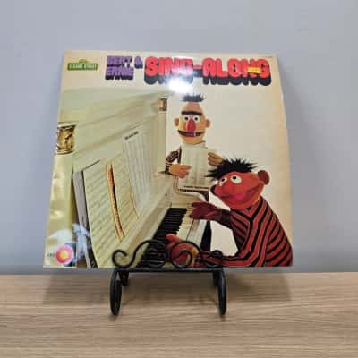 BERT & ERNIE Sing-Along 1975 Vinyl LP Sesame Street