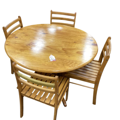 Pine Wooden Round Table with 4 Chairs 