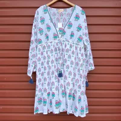  Azure Womens Size XL Green/Red/Silver/White Floral Mandalay Dress   