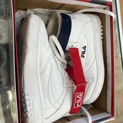 Fila Womens  Size 7 