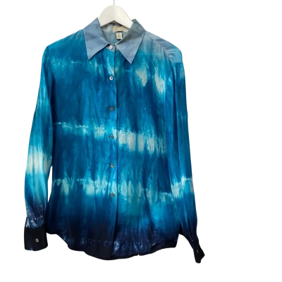  Womens  Size 6 Long Sleeve A line Shirt Blue 