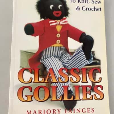 To knit, sew & crochet classic Hollie’s - Marjory Fainges