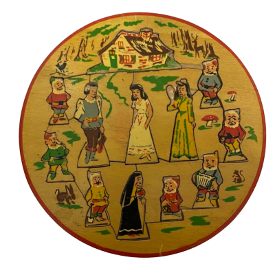 Vintage Round Wooden Snow White Puzzle