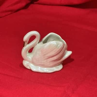 Vintage Wembley Ware Pearl Lustre Swan