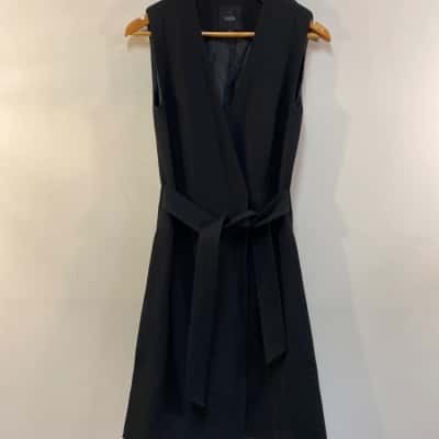 Saba Womens  Size 4 Vest Jacket Black  