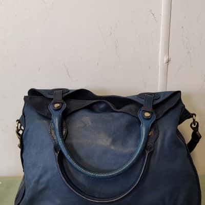 Sportscraft Leather & Suede Handbag – Classic Style 