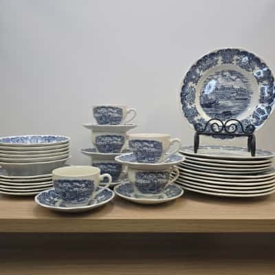 Historical Ports Of England 36 Piece Stoneware Dinner Set - Made In England