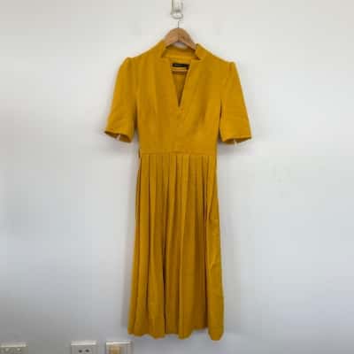 Karen Millen Ochre Structured Crepe Forever Pleated Midi Dress  Size 10 