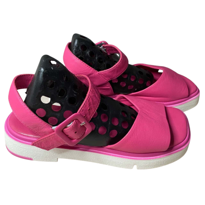 Luna Sole Pink Wedge Sandals Size 39