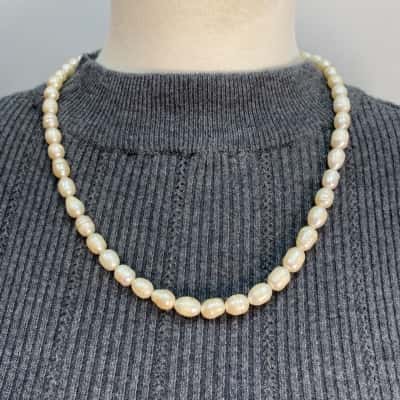  Womens Pearl Necklace 