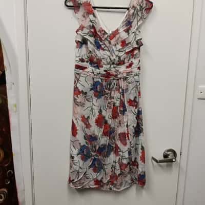 Diana Ferrari Womens Floral/  Off White  Sleeveless Dress/Size 6 