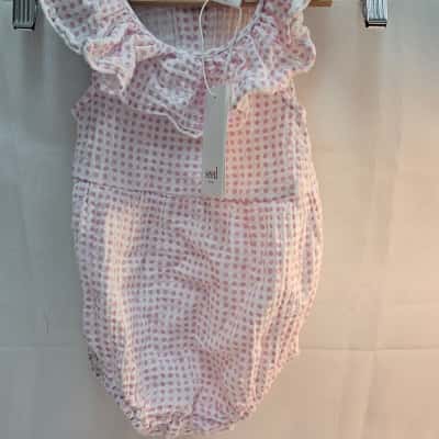 Seed Kids  Size 6-12m Onesie Pink  / White 
