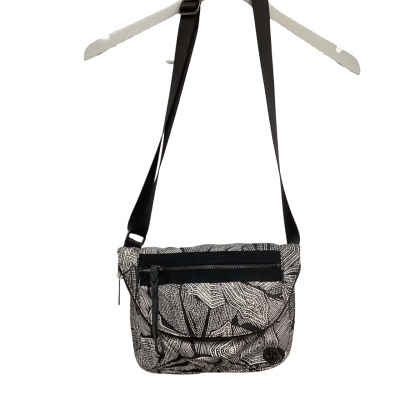 Lululemon Festival Cross Body Bag Black  / White 