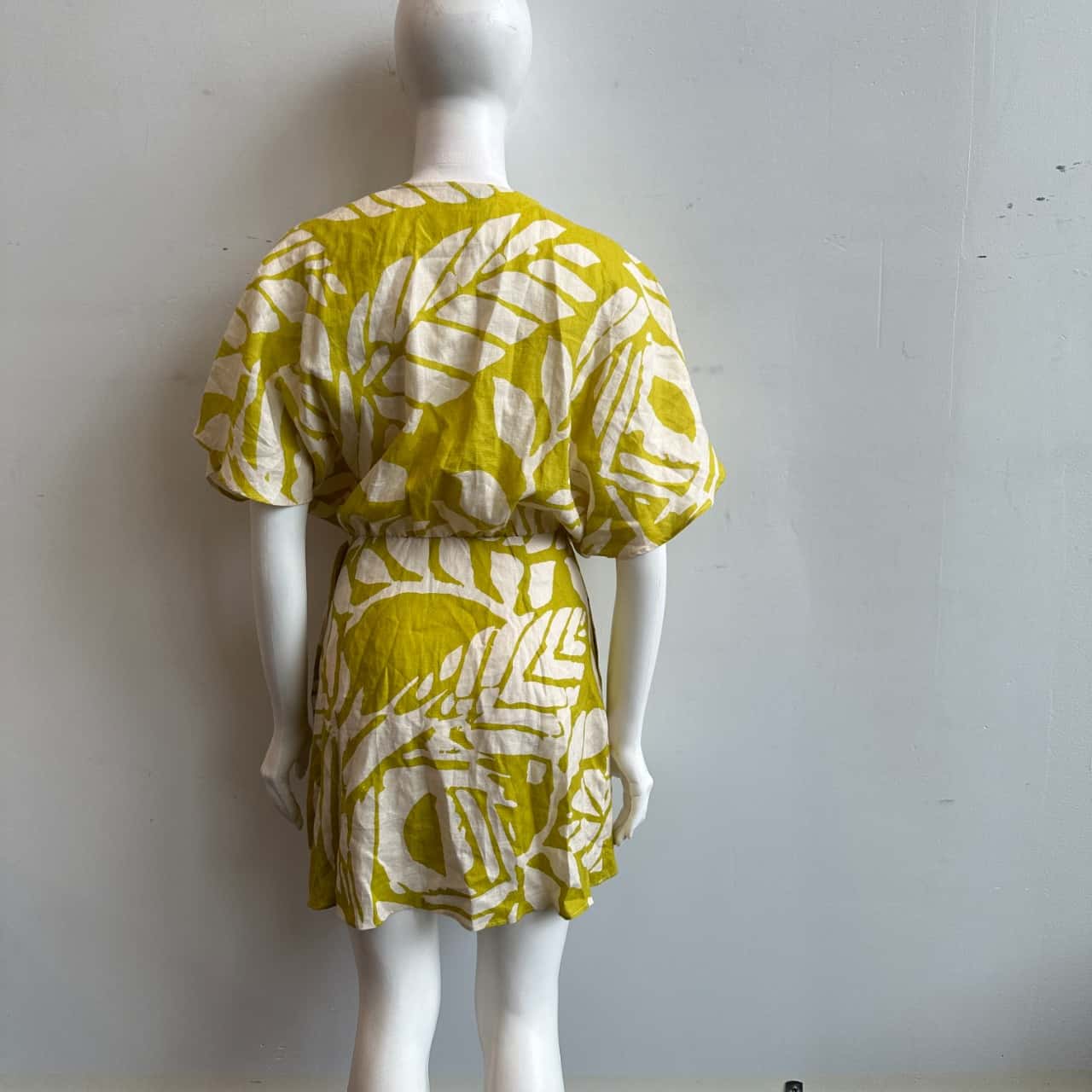 Massimo Dutti Women's Size AUS 10 Linen Short Sleeved Wrap Mini Dress Green  & White (s) - Used Very Good | Salvos Stores