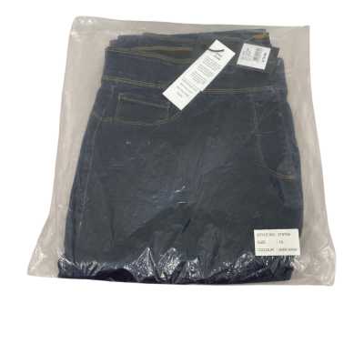 Sara Womens  Size 18 Straight Leg Jeans Blue 