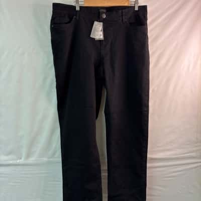 Autograph Womens  Size 18 Straight Leg Jeans Black  