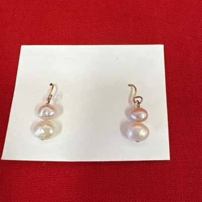  Women's Gold tone Baroque Pearl Dangle Earrings 