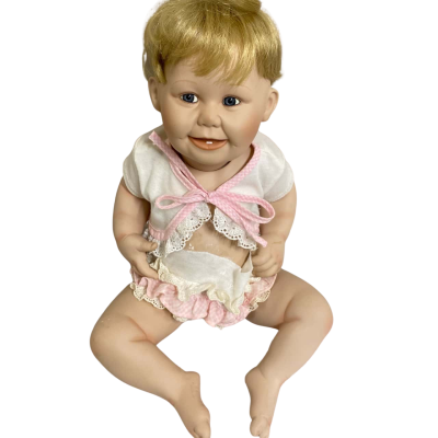 Vintage 1993 Ashton Drake Galleries Cute As A Button Porcelain Doll Numbered