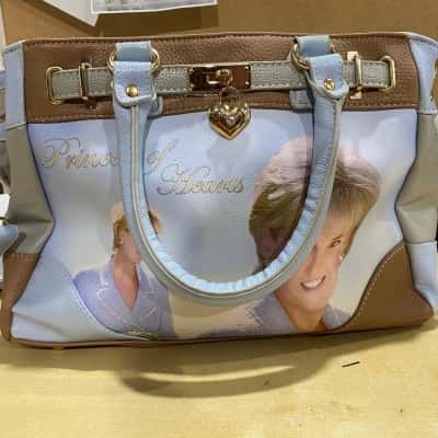 The Bradford Exchange “Diana, Princess of Hearts” Hangbag
