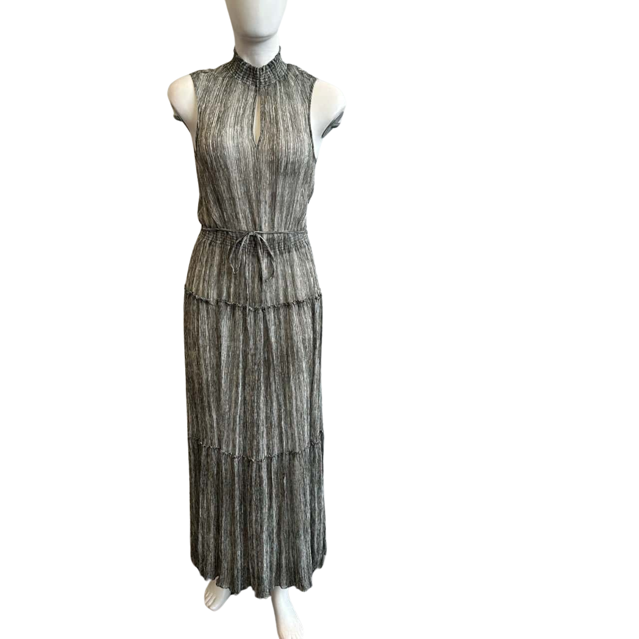green emerald velvet dress Saba Olive Green Tissue Kaftan Set – Riwayat main image 0
