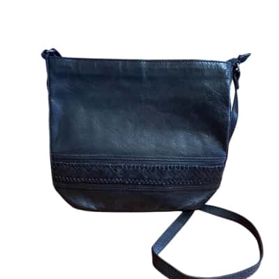 Colorado Womens Shoulder Bag Black  