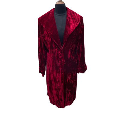 RSVP Red Velvet-Look Rayon Coat. Medium 