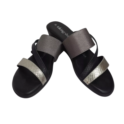 Taking Shape Womens  Size 38 Flats Black  / Silver 
